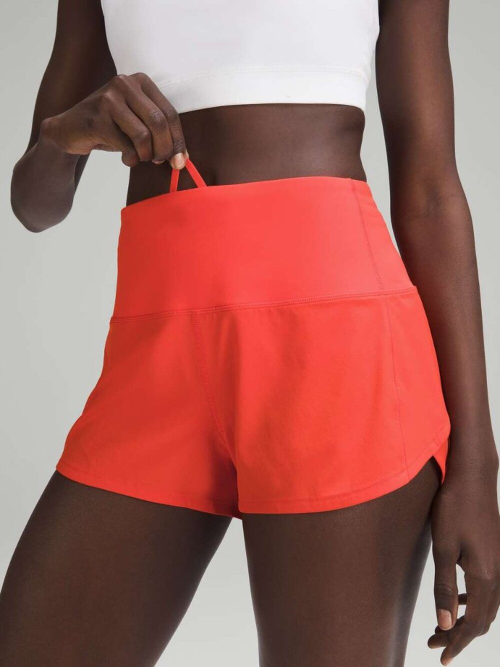 NWT Lululemon Speed Up 2.5" High Rise Shorts in Solar Flare